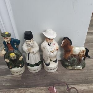 Vintage decanter lot